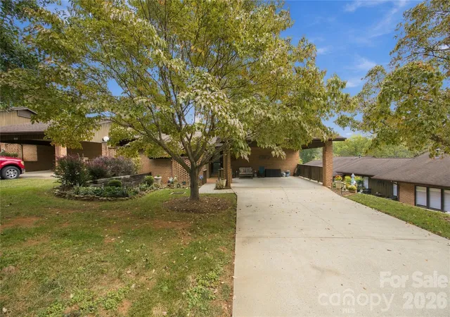 Photo 3 of Condo for sale at 1334 Radio Rd, Statesville, NC 28625 | MLS# 4428294 | Listing updated on 2026-10-08