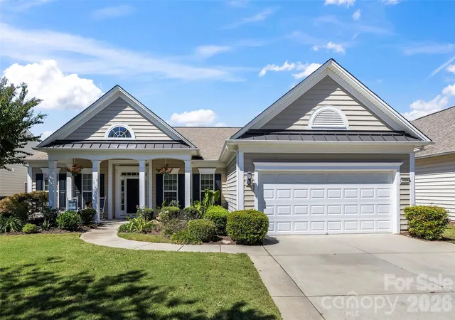 Photo 1 of Single family home for sale at 7019 Shenandoah Dr, Fort Mill, SC 29707 | MLS# 4428295 | Listing updated on 2026-10-14