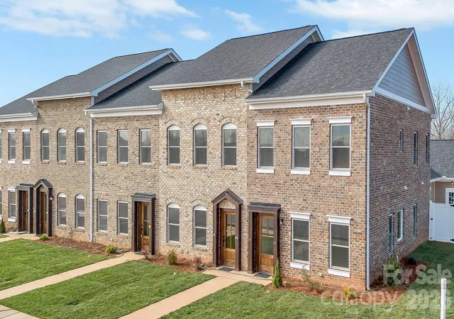 Photo 1 of Townhouse for sale at 2111 24th Street Ln Se, Hickory, NC 28602 | MLS# 4428304 | Listing updated on 2026-09-26