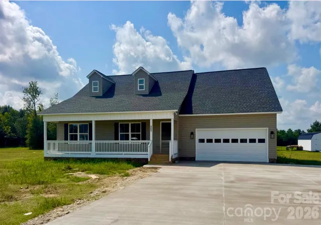 Photo 1 of Single family home for sale at 121 Mason Tanner Ct, Rock Hill, SC 29730 | MLS# 4428313 | Listing updated on 2026-09-27