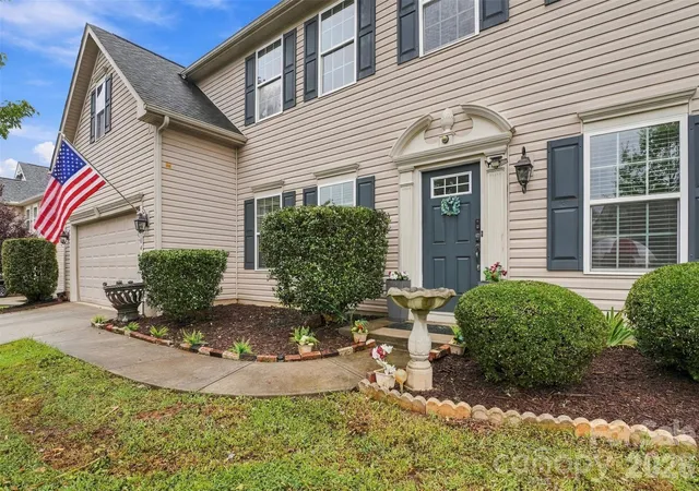 Photo 4 of Single family home for sale at 13104 Red Vulcan Ct, Charlotte, NC 28213 | MLS# 4428322 | Listing updated on 2026-10-03