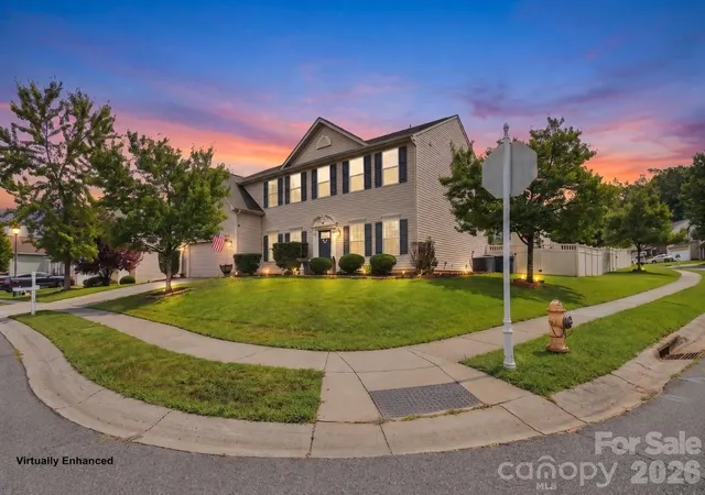 Photo 1 of Single family home for sale at 13104 Red Vulcan Ct, Charlotte, NC 28213 | MLS# 4428322 | Listing updated on 2026-10-03