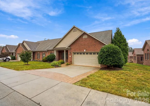 Photo 1 of Townhouse for sale at 808 3rd Street Ne, Conover, NC 28613 | MLS# 4428328 | Listing updated on 2026-09-28