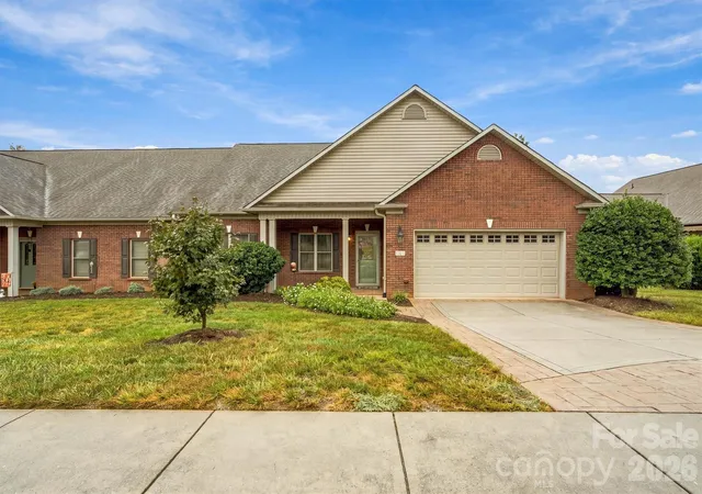 Photo 2 of Townhouse for sale at 808 3rd Street Ne, Conover, NC 28613 | MLS# 4428328 | Listing updated on 2026-09-28