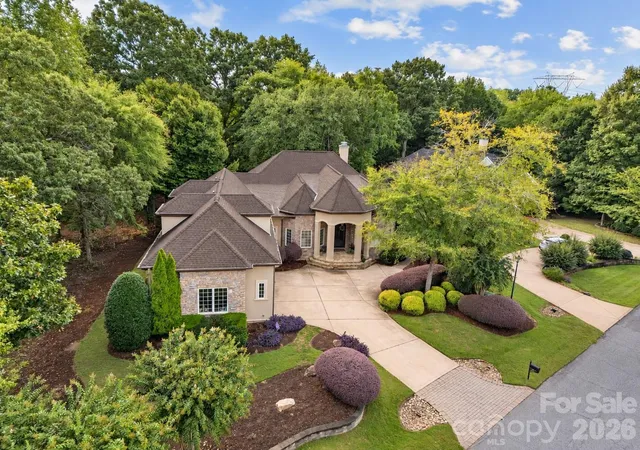 Photo 2 of Single family home for sale at 252 Treetops Dr, Stanley, NC 28164 | MLS# 4428344 | Listing updated on 2026-10-02