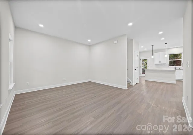 Photo 4 of Single family home for sale at 600 W Lewis St, Dallas, NC 28034 | MLS# 4428347 | Listing updated on 2026-10-04