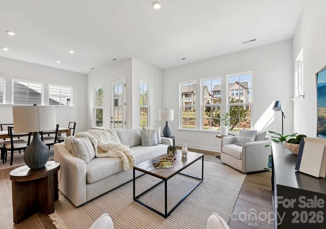 Photo 4 of Single family home for sale at 6117 Westheart Walk, Charlotte, NC 28278 | MLS# 4428366 | Listing updated on 2026-10-10