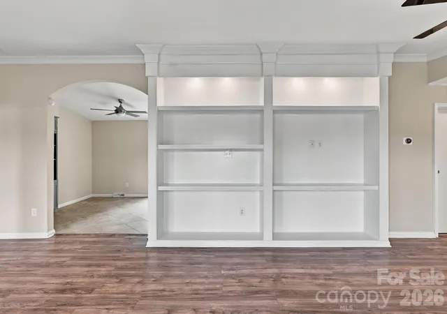 Photo 4 of Single family home for sale at 8530 Glenway Ct, Charlotte, NC 28226 | MLS# 4428393 | Listing updated on 2026-10-01