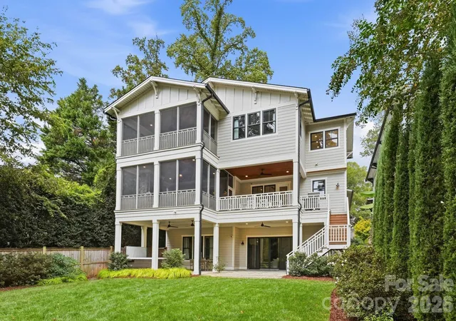 Photo 2 of Single family home for sale at 3407 Willow Oak Rd, Charlotte, NC 28209 | MLS# 4428400 | Listing updated on 2026-09-30