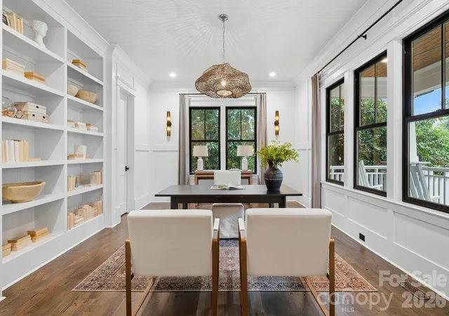 Photo 3 of Mansion for sale at 3407 Willow Oak Rd, Charlotte, NC 28209 | MLS# 4428400 | Listing updated on 2026-10-23