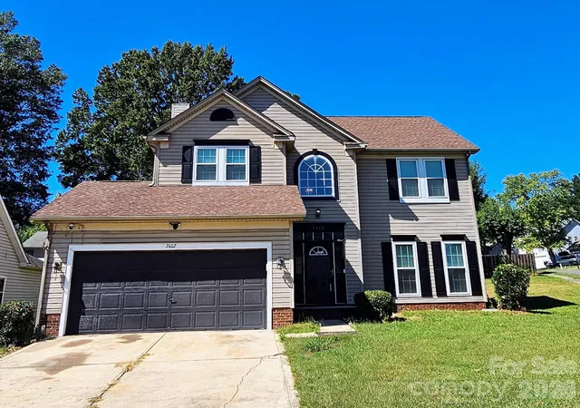 Single family home for sale at 7402 Shiras Ct, Charlotte, NC 28273 | MLS# 4428414