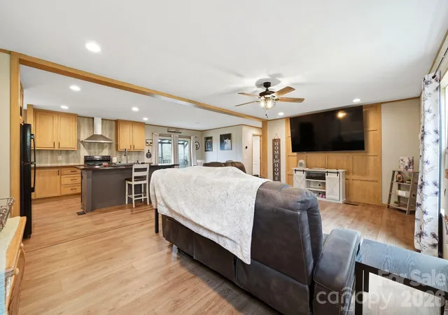 Photo 4 of Single family home for sale at 718 Marys Grv Church Rd, Kings Mountain, NC 28086 | MLS# 4428418 | Listing updated on 2026-10-05