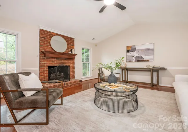 Photo 3 of Single family home for sale at 1207 Matthews Plantation Dr, Matthews, NC 28105 | MLS# 4428442 | Listing updated on 2026-09-30