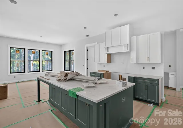 Photo 3 of Single family home for sale at 9215 Is Point Rd, Charlotte, NC 28278 | MLS# 4428451 | Listing updated on 2026-10-06