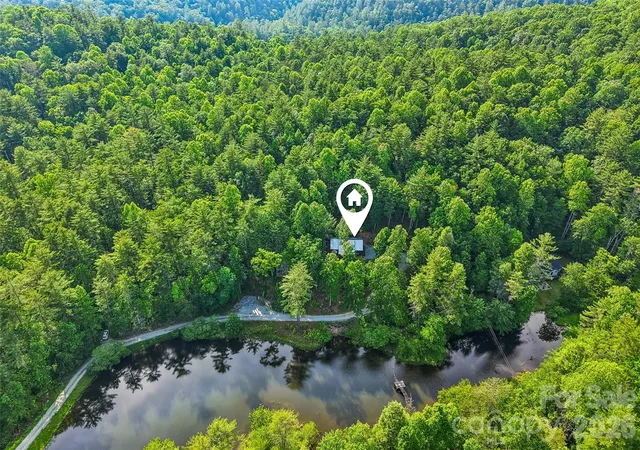 Photo 3 of Single family home for sale at 127 Short Rd, Cashiers, NC 28717 | MLS# 4428452 | Listing updated on 2026-09-25