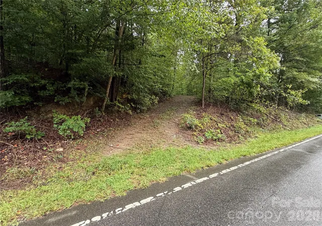 Land for sale at 3865 Hickory Hwy, Statesville, NC 28677 | MLS# 4428455