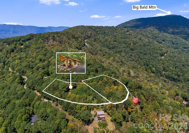Photo 2 of Single family home for sale at 342 Granny Lewis Ln, Mars Hill, NC 28754 | MLS# 4428458 | Listing updated on 2026-10-03