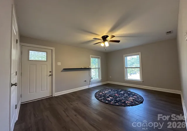 Photo 2 of Single family home for sale at 206 Pethel St, Kannapolis, NC 28081 | MLS# 4428460 | Listing updated on 2026-10-07