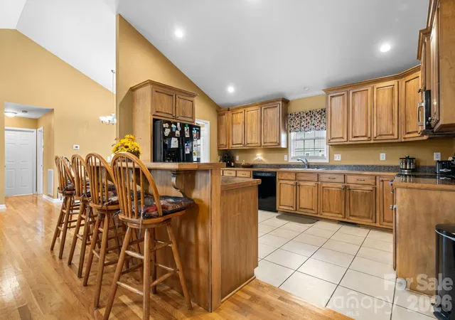 Photo 4 of Sale Pending at 5693 Stonehenge Ct, Granite Falls, NC 28630 | MLS# 4428461 | Listing updated on 2026-09-29