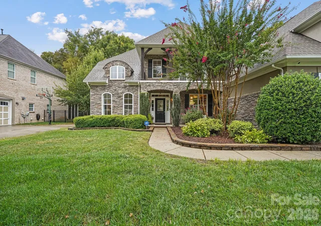 Photo 2 of Single family home for sale at 11242 Wheat Ridge Rd, Charlotte, NC 28277 | MLS# 4428463 | Listing updated on 2026-10-29