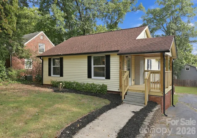Photo 1 of Single family home for sale at 516 Englewood St Ne, Concord, NC 28025 | MLS# 4428466 | Listing updated on 2026-09-26