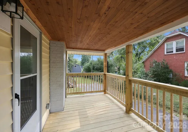 Photo 2 of Single family home for sale at 516 Englewood St Ne, Concord, NC 28025 | MLS# 4428466 | Listing updated on 2026-09-26