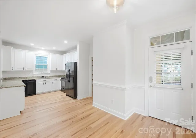 Photo 4 of Single family home for sale at 1915 Lela Ave, Charlotte, NC 28208 | MLS# 4428467 | Listing updated on 2026-10-25