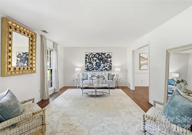 Photo 4 of Single family home for sale at 717 Fredricksburg Rd, Matthews, NC 28105 | MLS# 4428487 | Listing updated on 2026-10-09