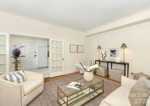 Photo 4 of Condo for sale at 301 W 10th Street #107, Charlotte, NC 28202 | MLS# 4428488 | Listing updated on 2026-10-03
