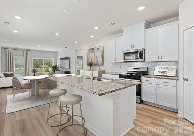 Photo 1 of Single family home for sale at 12531 Russellwood Ln, Charlotte, NC 28213 | MLS# 4428490 | Listing updated on 2026-10-16