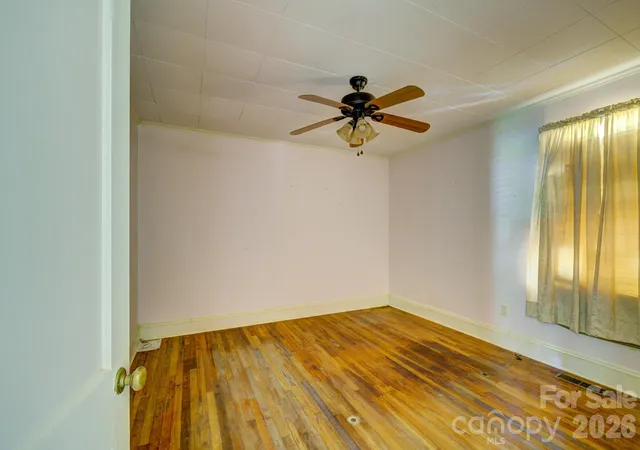 Photo 4 of Single family home for sale at 1705 St Marks Church Rd, Cherryville, NC 28021 | MLS# 4428501 | Listing updated on 2026-10-23