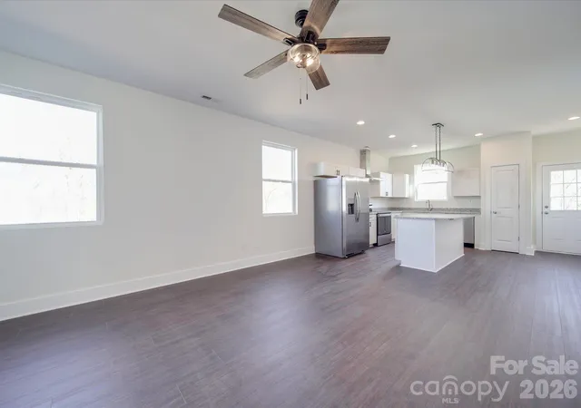 Photo 3 of Single family home for sale at 102 Snyder Ct NE, Concord, NC 28025 | MLS# 4428517 | Listing updated on 2026-10-08