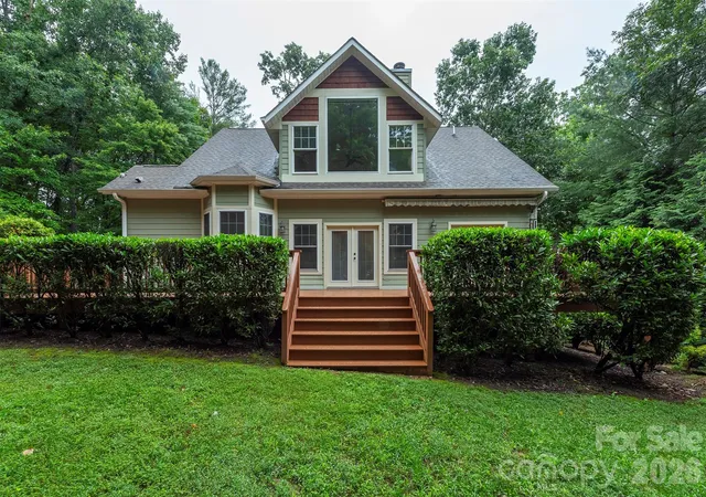 Photo 2 of Single family home for sale at 25 Deer Trl Way, Fairview, NC 28730 | MLS# 4428535 | Listing updated on 2026-09-26