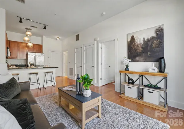 Photo 1 of Condo for sale at 3259 Noda Blvd, Charlotte, NC 28205 | MLS# 4428566 | Listing updated on 2026-09-30