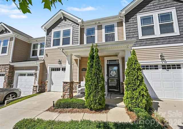 Photo 1 of Townhouse for sale at 9016 Northfield Xing Dr, Charlotte, NC 28269 | MLS# 4428569 | Listing updated on 2026-10-04