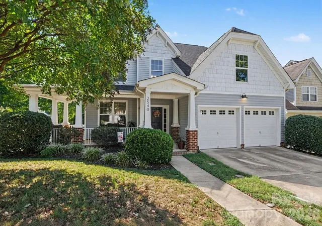Photo 2 of Single family home for sale at 2540 Oakboro Ln, Charlotte, NC 28214 | MLS# 4428581 | Listing updated on 2026-10-08