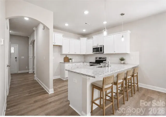 Photo 4 of Single family home for sale at 2239 Dardan Woods Dr, Charlotte, NC 28215 | MLS# 4428582 | Listing updated on 2026-10-01