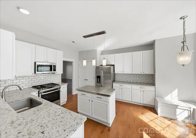Photo 4 of Single family home for sale at 1012 Council Fire Cir, Indian Trail, NC 28079 | MLS# 4428586 | Listing updated on 2026-09-29
