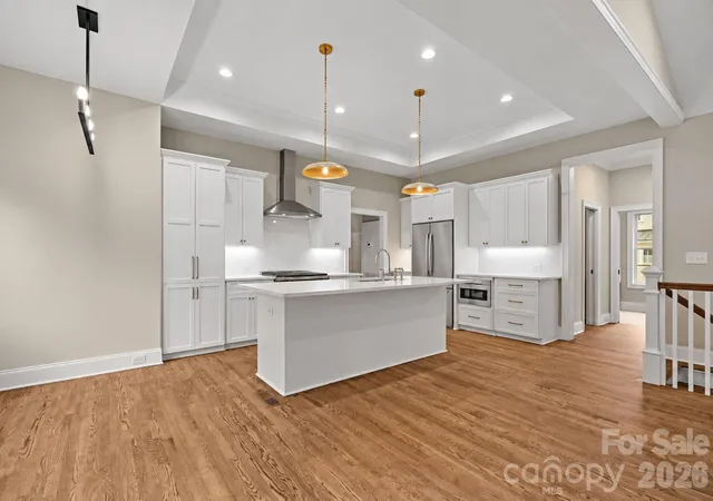 Photo 3 of Single family home for sale at 705 N Main St, Davidson, NC 28036 | MLS# 4428587 | Listing updated on 2026-09-28