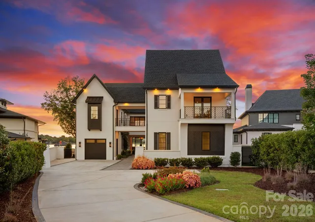 Photo 1 of Mansion for sale at 17811 Largo Pl, Cornelius, NC 28031 | MLS# 4428601 | Listing updated on 2026-10-07