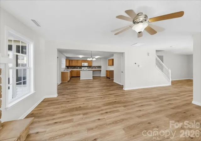 Photo 3 of Single family home for sale at 837 Chastain Ave, Concord, NC 28025 | MLS# 4428618 | Listing updated on 2026-10-02
