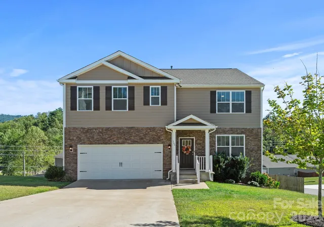 Photo 1 of Single family home for sale at 166 Amblers Knoll Rd, Weaverville, NC 28787 | MLS# 4428637 | Listing updated on 2026-10-04