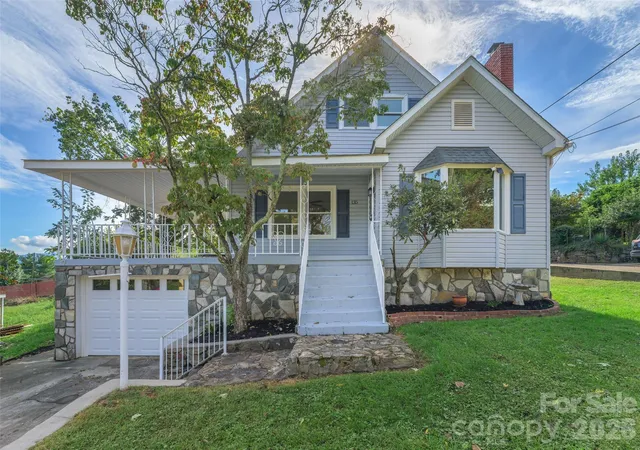 Photo 1 of Single family home for sale at 135 Patton Ave, Canton, NC 28716 | MLS# 4428642 | Listing updated on 2026-10-01