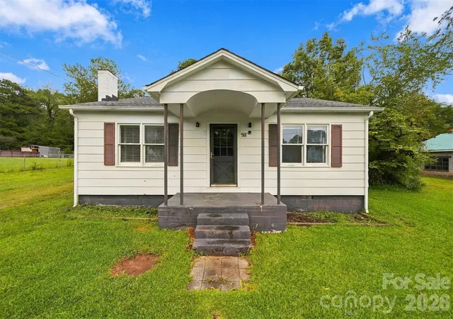 Photo 1 of Single family home for sale at 98 Duke St, Granite Falls, NC 28630 | MLS# 4428648 | Listing updated on 2026-10-02