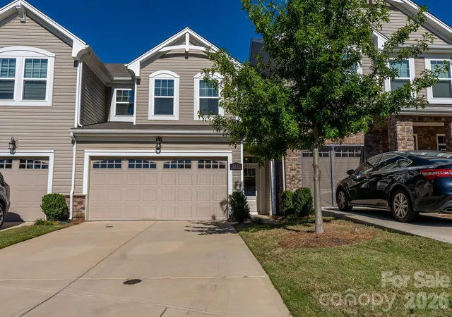 Photo 2 of Townhouse for sale at 9238 Northfield Xing Dr, Charlotte, NC 28269 | MLS# 4428650 | Listing updated on 2026-10-07
