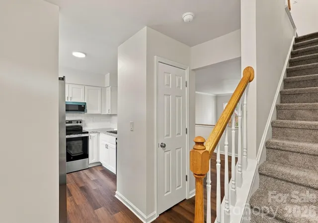 Photo 4 of Townhouse for sale at 4210 Melrose Clb Dr, Matthews, NC 28105 | MLS# 4428662 | Listing updated on 2026-09-26