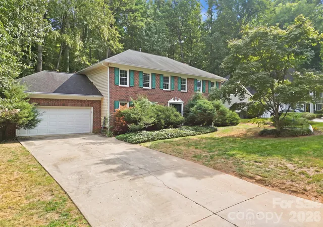 Photo 1 of Single family home for sale at 12417 Angel Oak Dr, Huntersville, NC 28078 | MLS# 4428705 | Listing updated on 2026-10-02