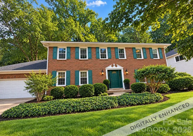 Photo 2 of Single family home for sale at 12417 Angel Oak Dr, Huntersville, NC 28078 | MLS# 4428705 | Listing updated on 2026-10-02