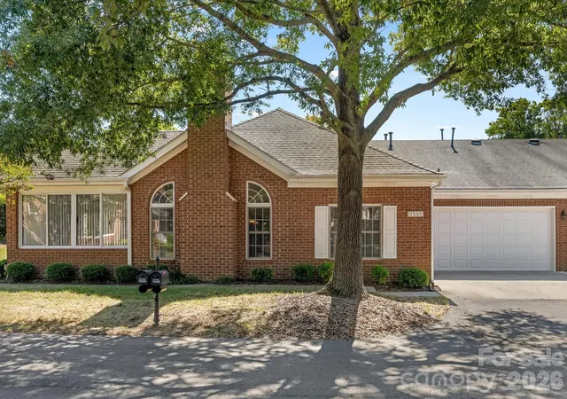 Photo 1 of Sale Pending at 11345 Olde Turnbury Ct, Charlotte, NC 28277 | MLS# 4428709 | Listing updated on 2026-10-01