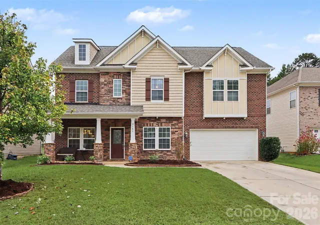 Photo 2 of Single family home for sale at 2161 Laurens Dr, Concord, NC 28027 | MLS# 4428715 | Listing updated on 2026-10-02